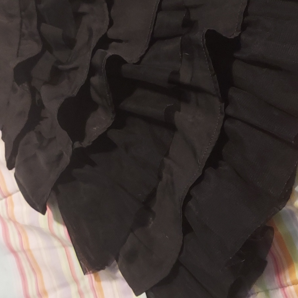 Baby Gap ruffle dress 6-12 months - Picture 7 of 8